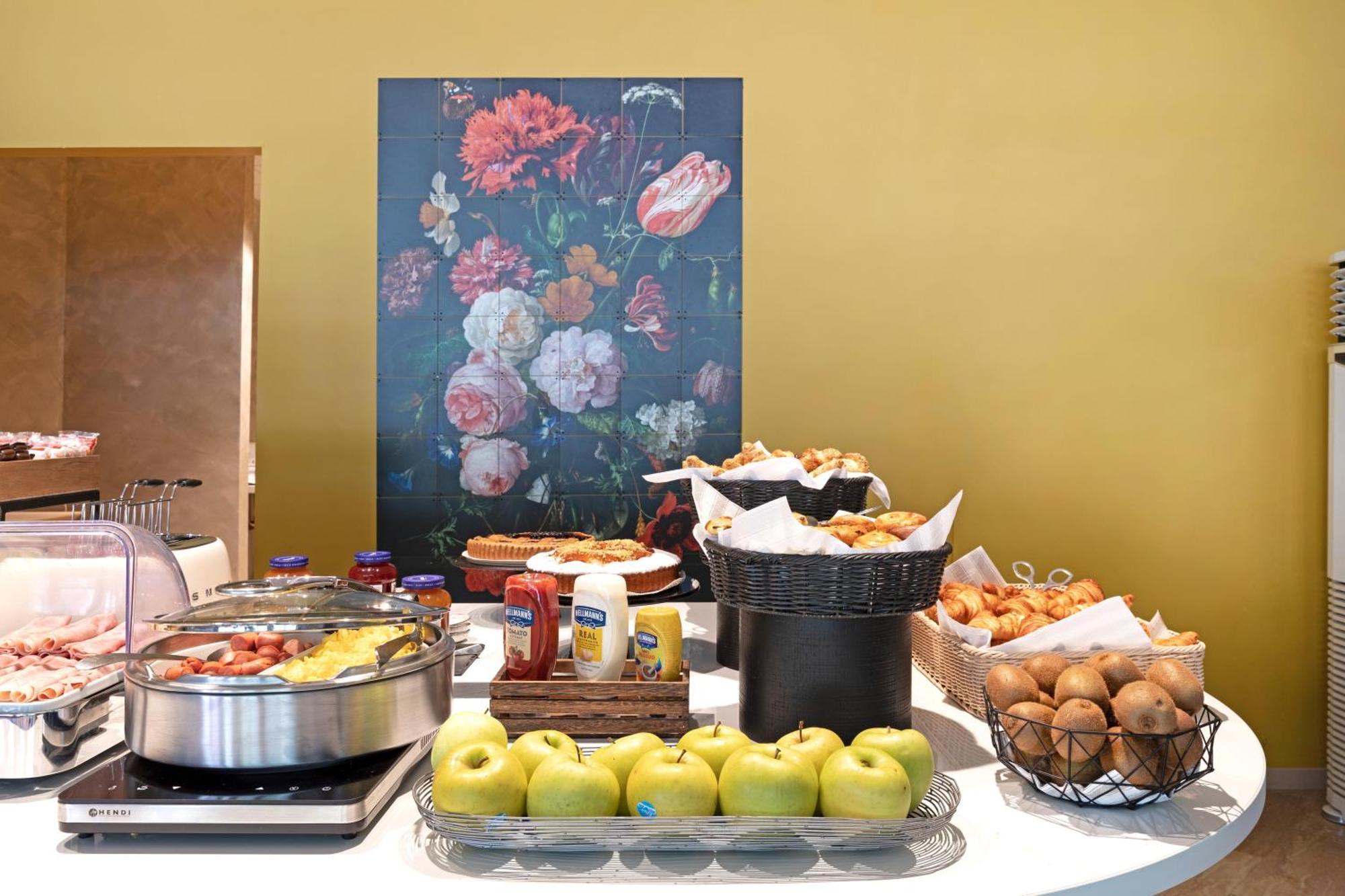 B&B Hotel Como City Center Esterno foto